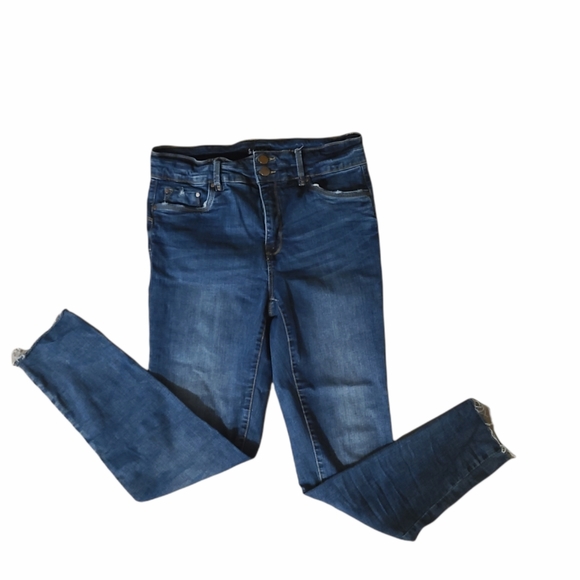 Suko jeans| sz 8| high rise| freyed| tummy tucker - Picture 5 of 6